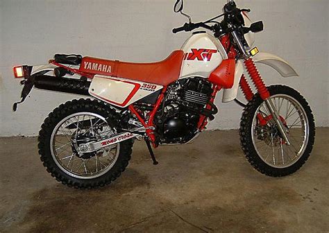 1988 Yamaha XT 350 Moto ZombDrive