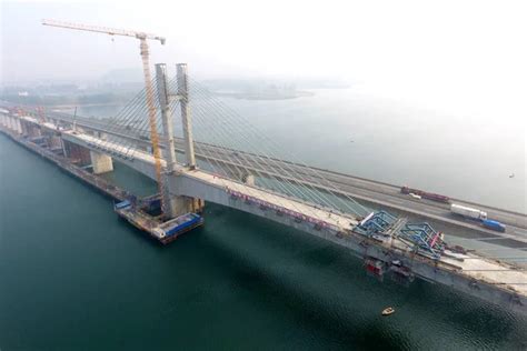 Vista A Rea Del Puente De Hanjiang Del Ferrocarril De Menghua Proyecto