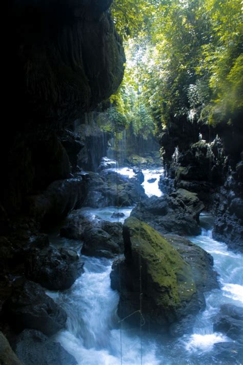 GREEN CANYON PANGANDARAN - Indonesia Tourism