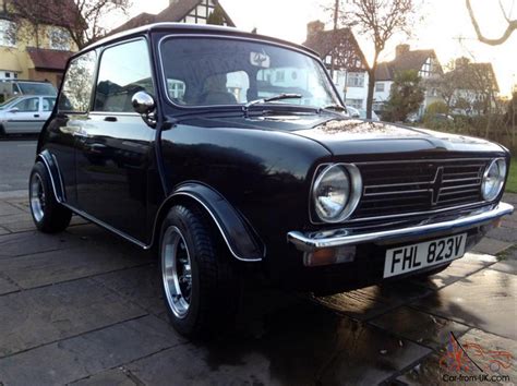 Classic Mini 1275gtclassic Car