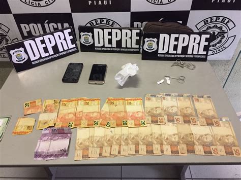 Rapaz é preso acusado de vender drogas em pontos de prostituição Polí