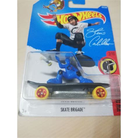 Hot Wheels 2016 Skate Brigade 162 Skateboard Card Blue Shopee Malaysia