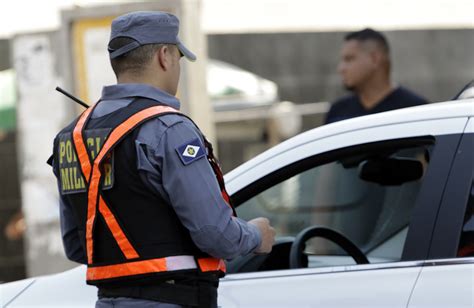 Preso Por Porte Ilegal Diz Que Comprou Arma Para Se Proteger Ap S