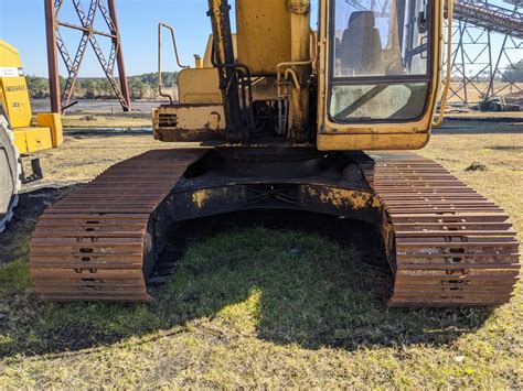 John Deere 790d Excavator