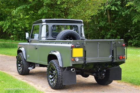 Bespoke Land Rover Defender 110 Pickup - High Capacity