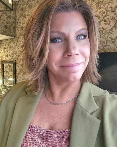 Sister Wives Meri Brown Flaunts Incredible Weight Loss In Low Cut Top