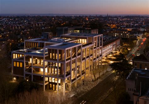 Aga Khan Centre Inaugurated In Kings Cross London Theismaili