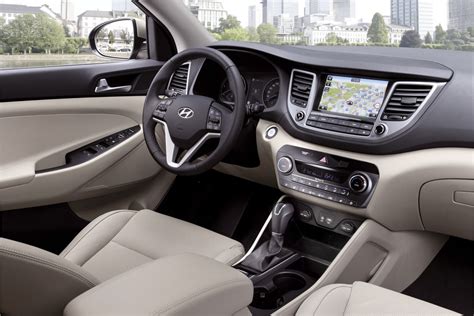 Hyundai Tucson Innenraum: Mit Vollleder-Ausstattung, Panoramadach und Co. wird es richtig fein ...