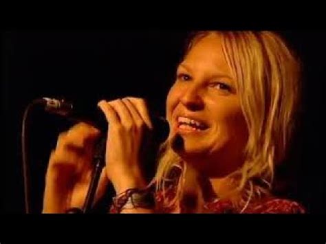 Zero 7 Somersault Featuring Sia Glastonbury 2004 YouTube Music