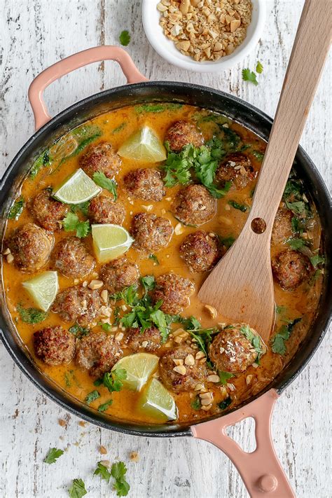 Thai Turkey Meatballs With Red Curry