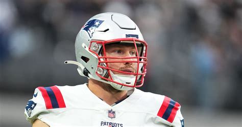 Patriots Activate Starting Offensive Lineman Cole Strange From Pup List