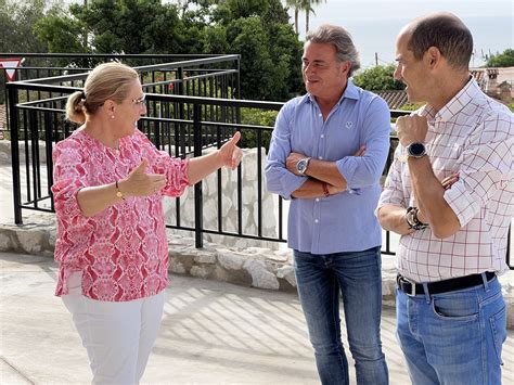 El Ayuntamiento De Fuengirola Ampl A La Bolsa De Aparcamientos En