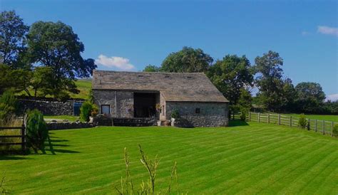 Experience The Tranquility Of Skirfare Barn In The Yorkshire Dales