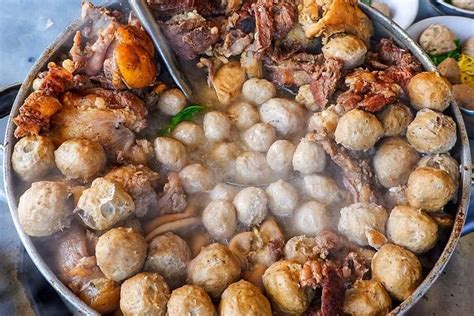 Bikin Ketagihan Inilah 13 Kedai Bakso Enak Di Semarang Yang Wajib