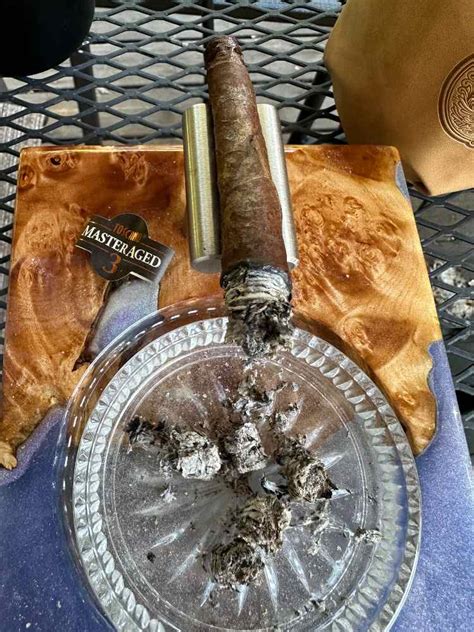 Toscano Master Aged Cigar Review Bespoke Unit Reviews