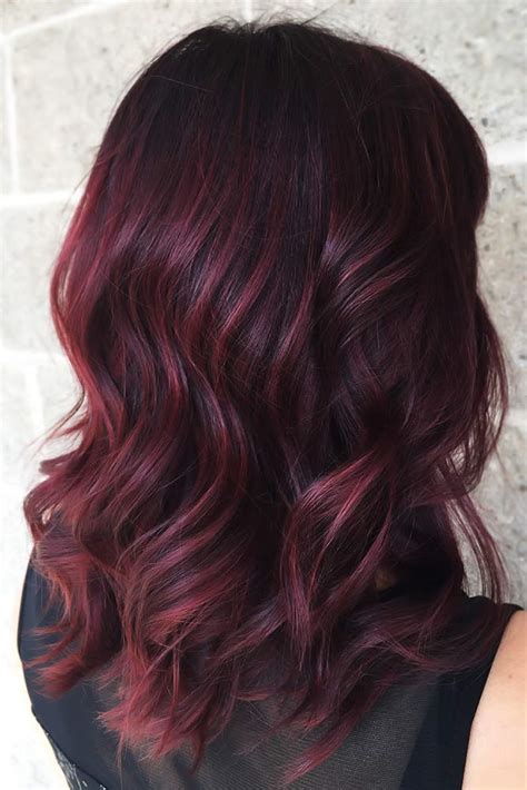 A Stylish Mahogany Hair Trend That You Should Try | LoveHairStyles.com