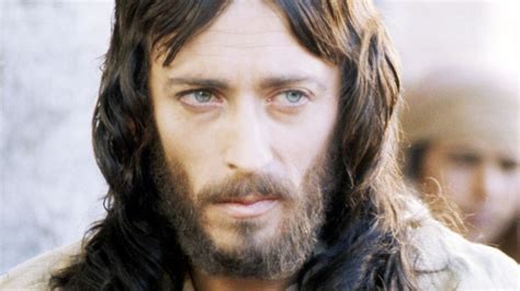 Ya tiene 78 años Así se ve hoy el actor de Jesús de Nazaret Rock Pop