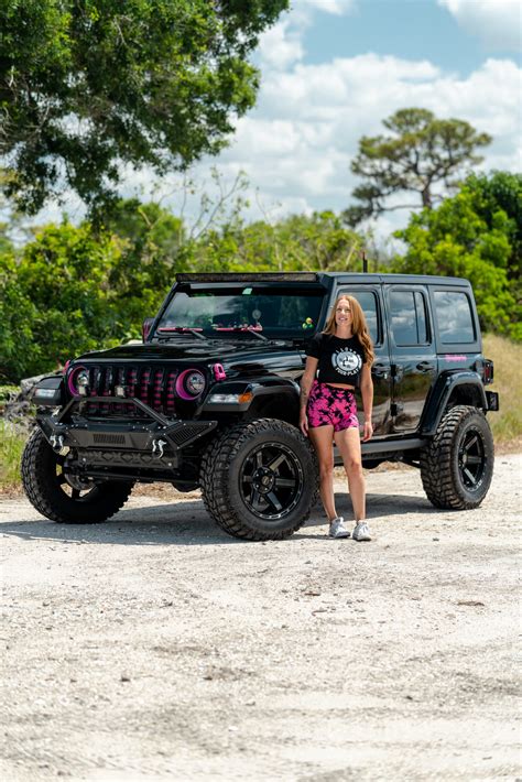Foxy Ginger Jeep Girl Jeep Wrangler Rubicon 4play Wheels 20x10 4p63