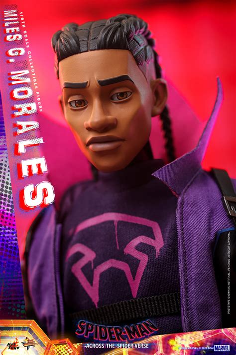 Spiderman Miles G Morales Spider Man Across The Spider Verse 16 Action Figure By Hot Toys