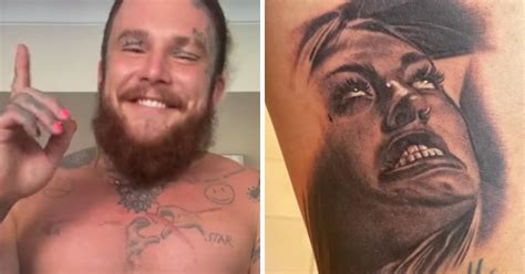 Un Homme Se Fait Tatouer La Pire Photo De Sa Femme Et La Fait Pleurer