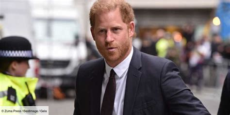 Mémoires explosives du prince Harry il aurait abandonné lidée de