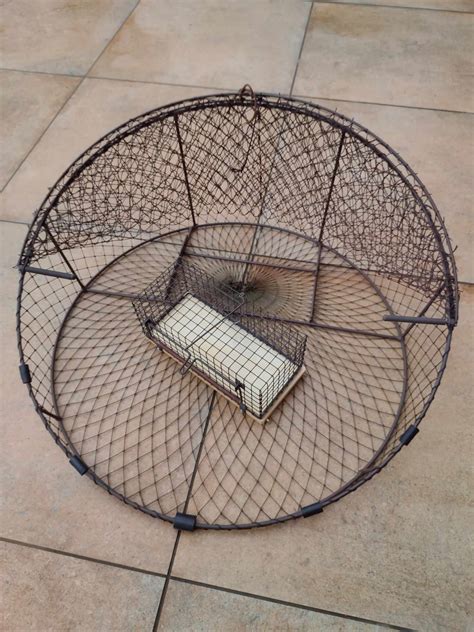 Spring traps | RST50 - Round shaped trap for trapping raptors. Diameter ...