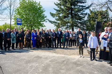 Uroczyste Otwarcie I Po Wi Cenie Drogi Powiatowej Na Odcinku Ta Ce