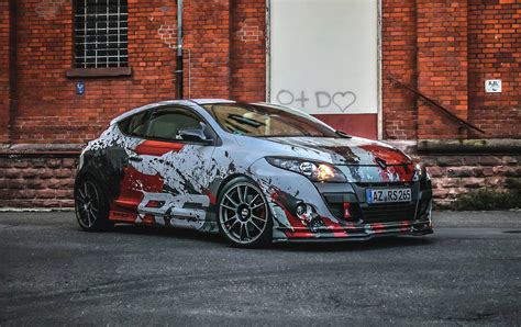 Spray Renault Megane Rs Renault Megane Racing Car Design Renault