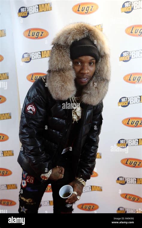 Chicago, Illinois, USA. 24th Nov, 2018. TORY LANEZ (DAYSTAR PETERSON) poses backstage during the ...