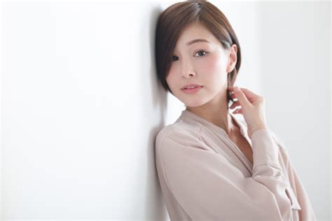 50代の女性で色気がある人の特徴は？どこで雰囲気を感じるのか解説！！ 中高年・50代・60代の出会い情報館