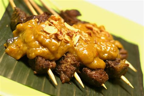 Great Recipe Traditional Food Of The World: Recipe Sate Padang