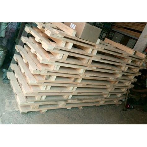 Rectangular Brown Way Rubber Wood Pallet For Shipping Capacity