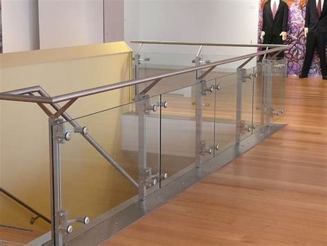 Toughened glass suppliers, Toughened glass manufacturer