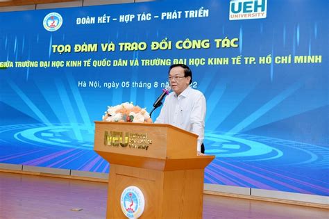 Đại học Kinh tế TP Hồ Chí Minh UEH trao đổi kinh nghiệm công tác và