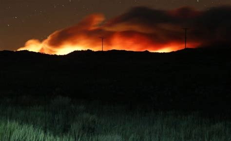 California Wildfires Destroy Homes Threaten Yosemite National Park