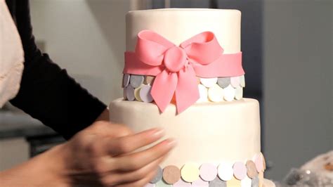 How To Make A Fondant Ribbon And Bow Wedding Cakes Youtube