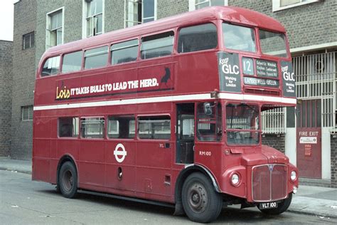 RM100 Walworth Garage August 1984 Philip Hambling Flickr