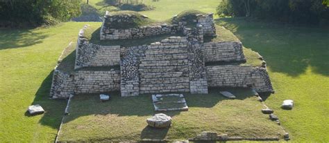 Desaparecen recursos para reconstrucción de sitios arqueológicos en