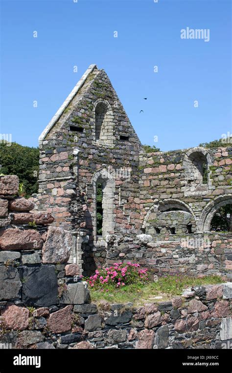 Iona Abbey, Scotland Stock Photo - Alamy