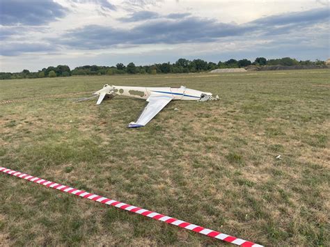 O krok od tragedii na lotnisku w Toruniu Rozbił się szybowiec Pilot