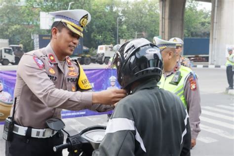 Kapolri Minta Polisi Terus Beri Layanan Lebih Baik Kepada Masyarakat