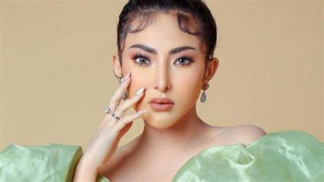 Pernah Pamer Foto Bareng Zikri Daulay Artis Ayu Aulia Diduga Berusaha