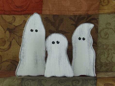 Freestanding Ghost Trio - Craft Dealz