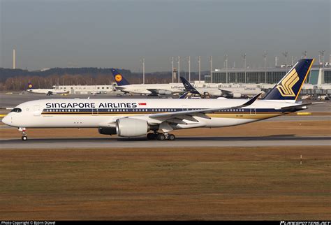 V Smz Singapore Airlines Airbus A Photo By Bj Rnd Id