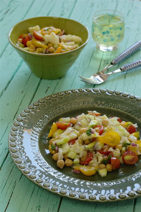 Cinco Quartos De Laranja Salada De Bacalhau Tomate E Gr O