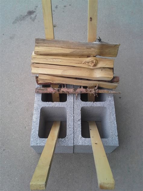 2030 Cinder Block Wood Holder Homyracks