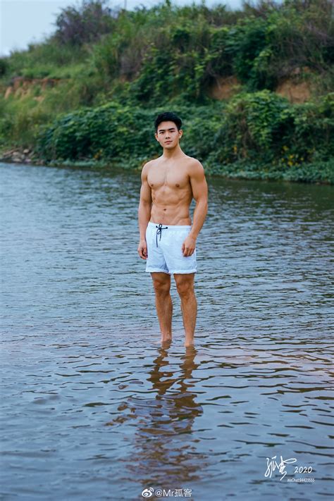 Hot Guys Trai Dep Khoe Body Six Pack Qu H P D N