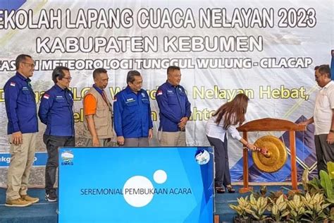 Bmkg Gelar Sekolah Lapang Kenalkan Sistem Informasi Cuaca Maritim