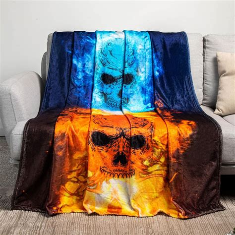 Artlunar Skull Ice Fire Throw Blanket Gothic Black Blanket