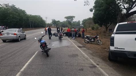 Accidente De Tr Nsito En La Autopista Ocumare Charallave Deja Tres